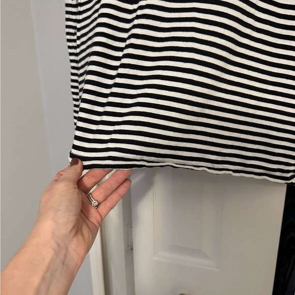 Faded Glory XL b & w tee - Picture 4 of 11